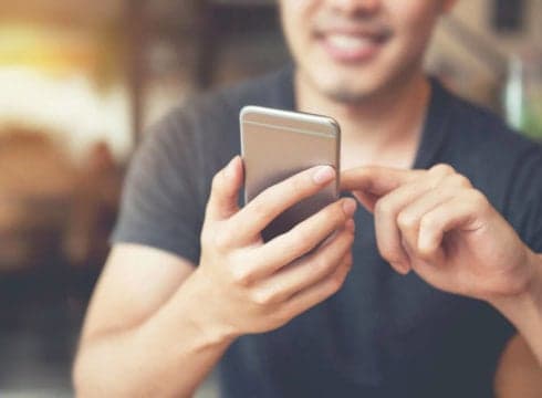 Mobile Internet Users In India To Cross 478 Mn Mark By June 2018: IAMAI Report