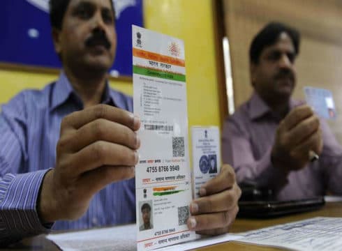 UIDAI Extends Deadline For Banks To Enroll, Update Aadhaar