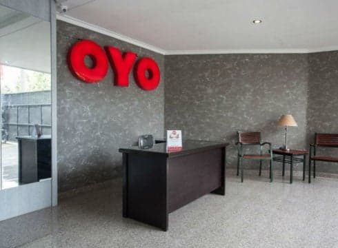 Lightspeed, Sequoia Sell 15% Stake In Oyo To Founder Ritesh Agarwal