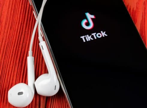 Sharechat Forced To Takedown Content After TikTok Issues Notices