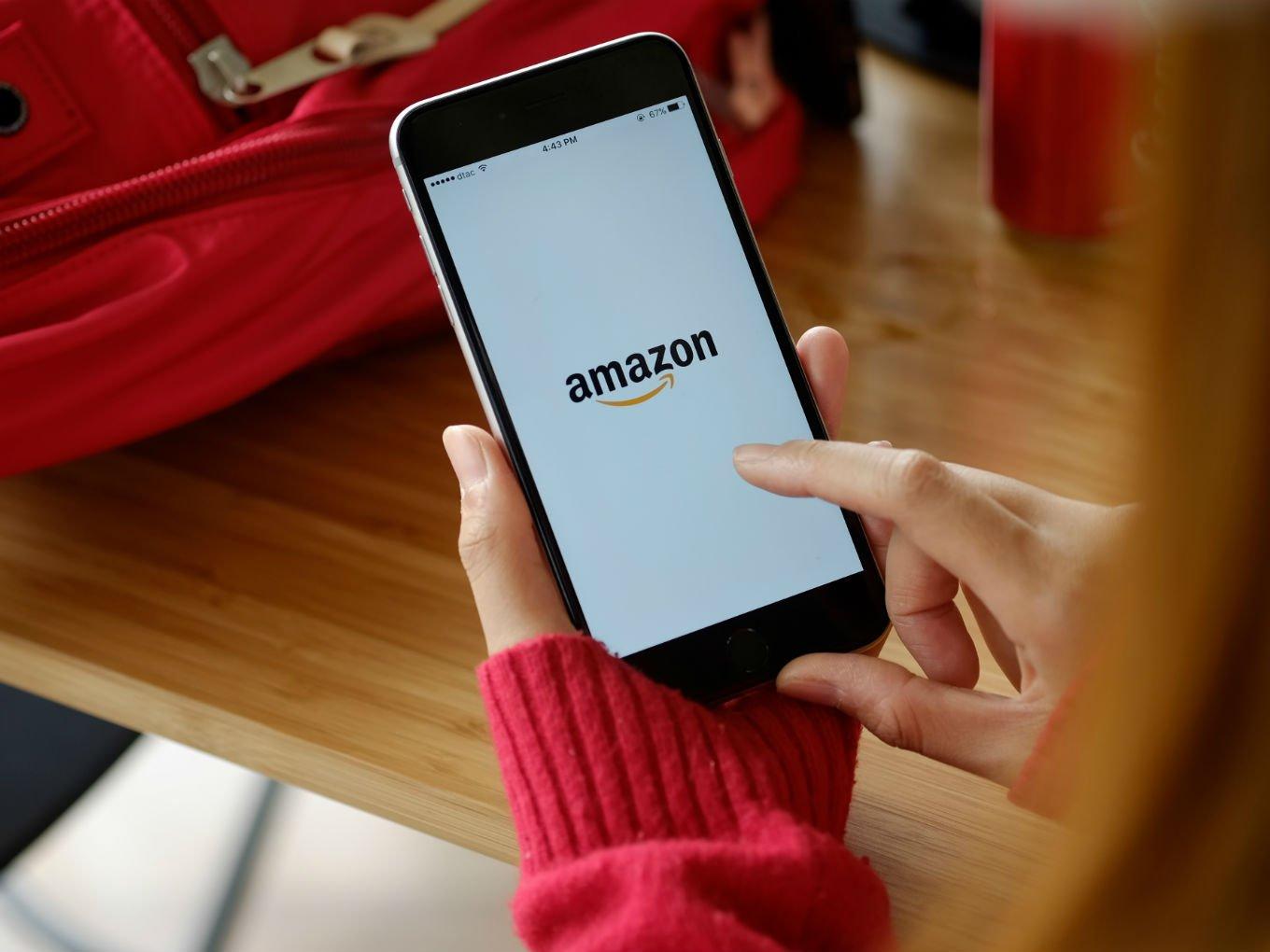 Amazon Is Working With Indian Railways To Enable Pickups From Stations