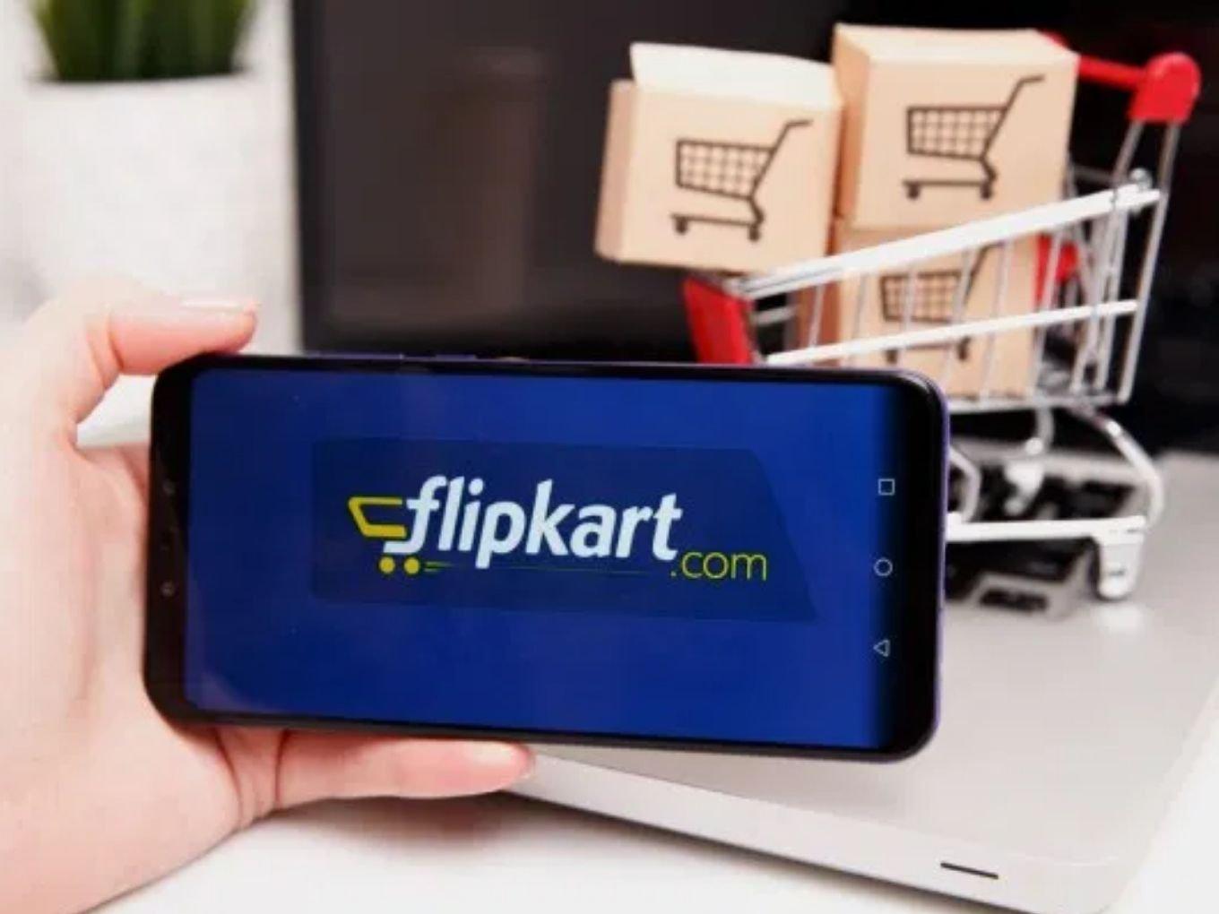 Traders’ Body Locks Down Flipkart Kanpur Warehouse Amid Controversy