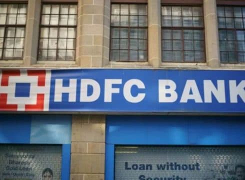 HDFC Bank’s Net Banking, UPI Service And ATMs Crash