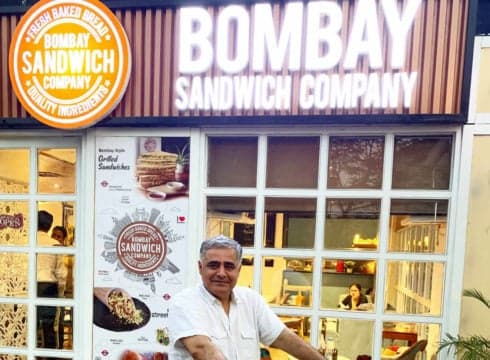 Why Bombay Sandwich Company Is Blending Cloud Kitchens And Restaurants With Its Hybrid Model