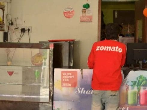 Zomato Suspends Vendors After Protest Against Uninformed Deductions