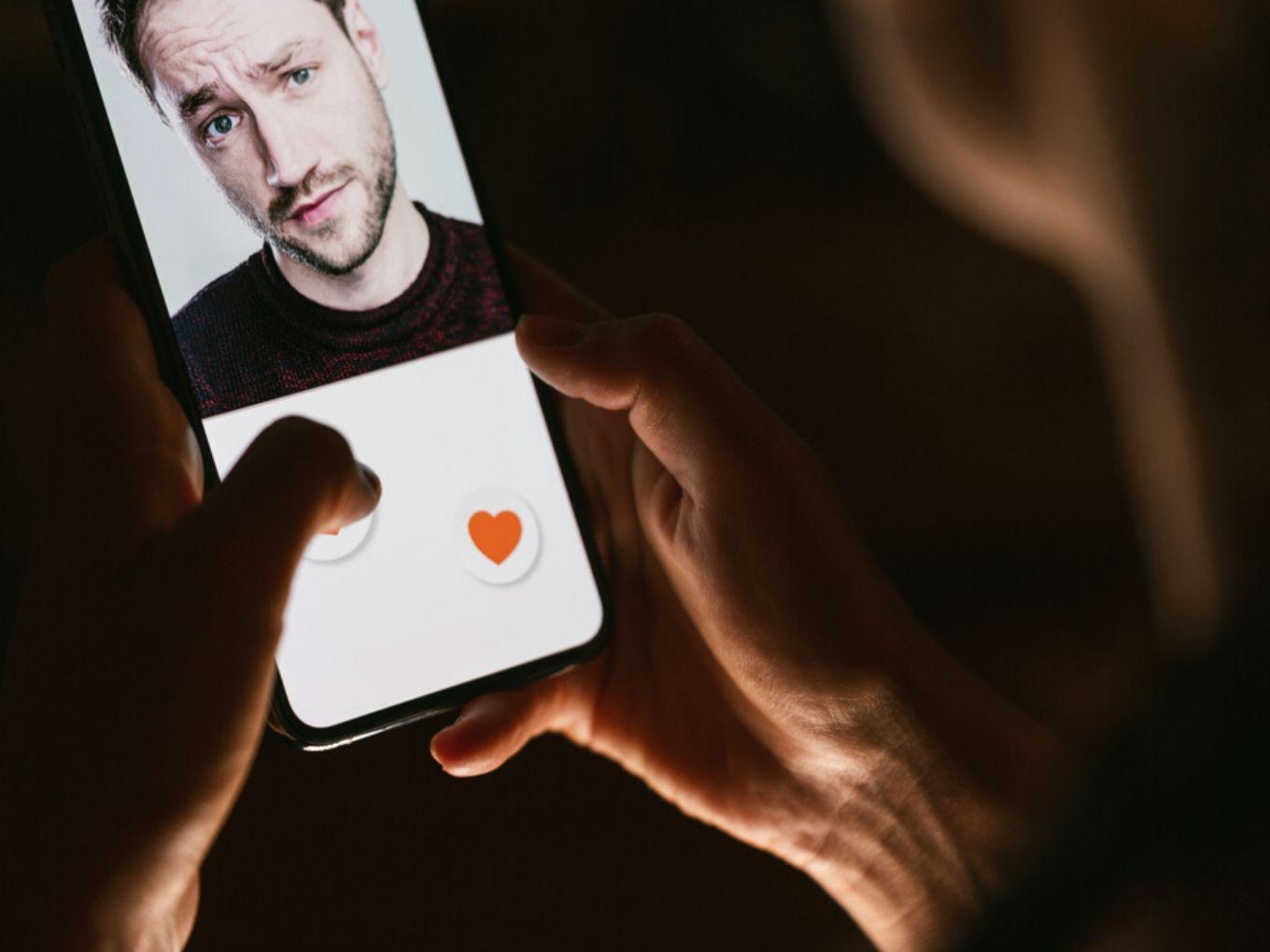 Tinder Swipes Left On Catfishing With Photo Verification