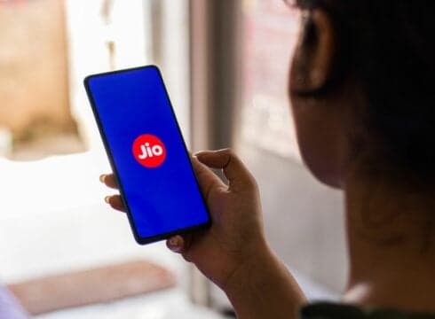 Reliance Jio May Kick Off Acquisition Spree, Starting With Netmeds