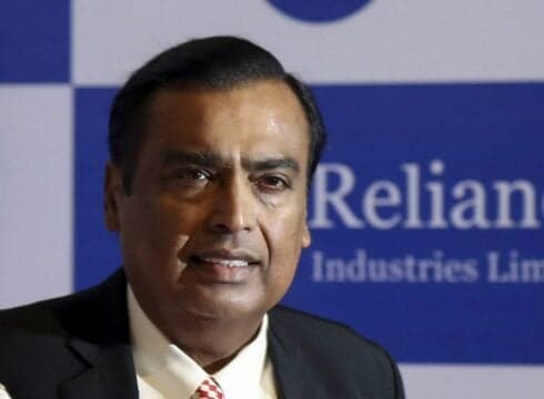 Amazon May Buy 40% Stake In Reliance Retail For $40 Bn