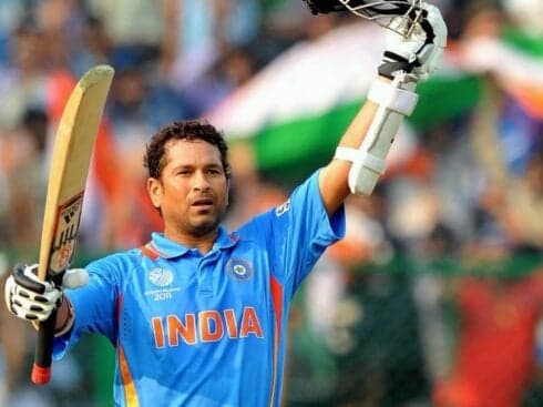 Cricket Season At Indian Startups! Paytm Onboards Sachin Tendulkar As Brand Ambassador