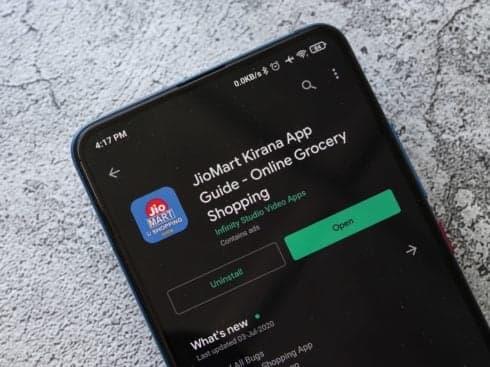 Reliance Looks To Leverage WhatsApp Reach With Deeper JioMart Integration