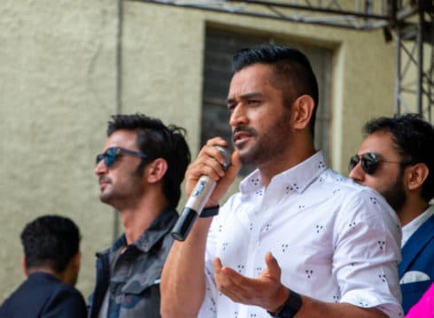 After Khatabook & Cars 24, MS Dhoni Backs D2C Beverages Brand 7Ink Brews