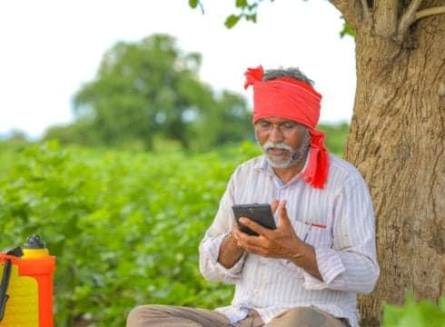 HDFC Bank Acquires Stake In Govt’s Rural Ecommerce Venture Grameen E-Stores