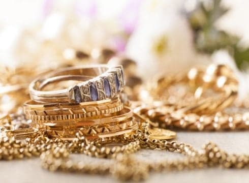 Exclusive: Jewellery Startup Melorra Bags $10 Mn Debt Funding From Ace Investor Kalpraj Dharamshi, Others