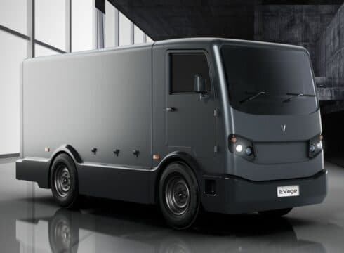 Electric commercial vehicle startup EVage has raised $28 Mn in seed funding from RedBlue Capital. Founded in 2019 by Inderveer Singh and Pulkit Srivastava, EVage aims to supply all-electric commercial vehicles to the delivery fleets of Indian logistics companies. It will use the freshly-infused capital to complete its ‘production-ready’ factory outside Delhi in FY2022-23 and scale up production.