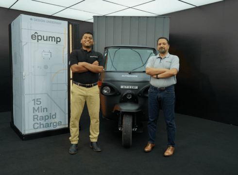 EV Startup Exponent Energy Bags Funding From Pawan Munjal To Set Up 100 Charging Stations In Bengaluru