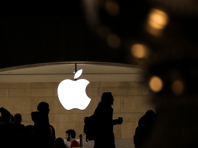 Govt Nod For Apple’s 14 Chinese Suppliers To Set Up Base In India