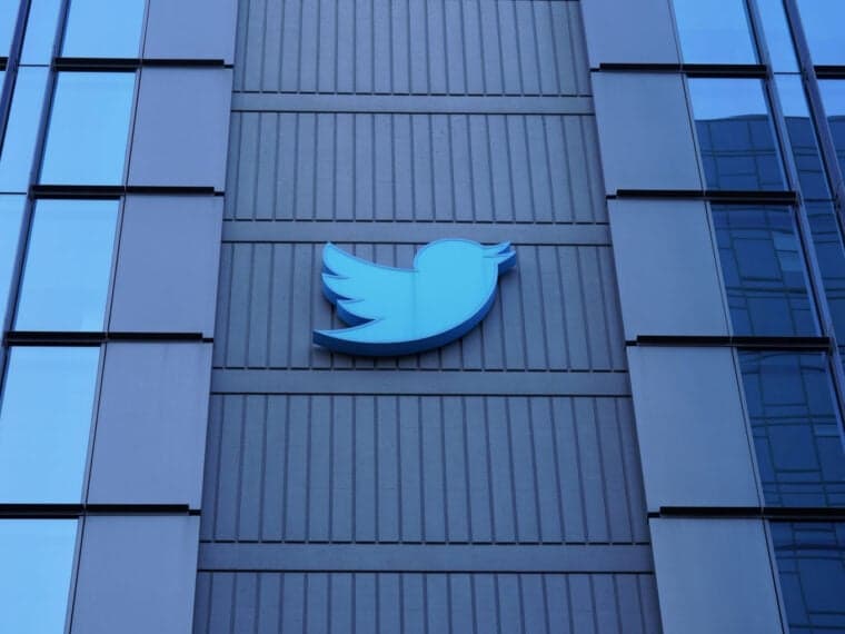 Twitter Takes Away Text Message Two-Factor Authentication From Non-Blue Users