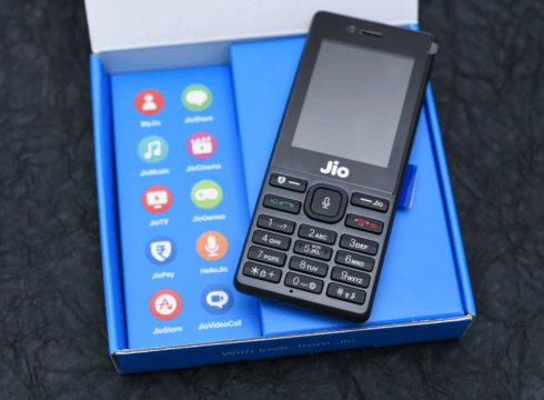 Reliance Jio Ups The Ante, Unveils Jio Bharat 4G Feature Phone At INR 999