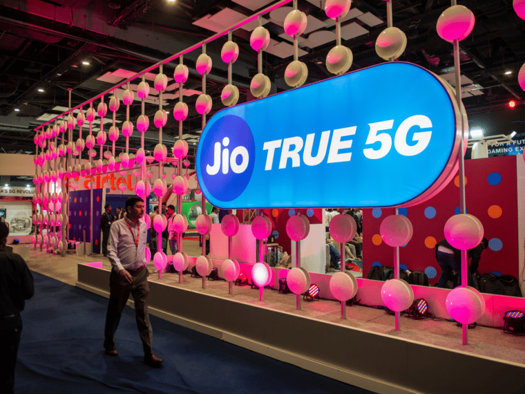 Jio Platforms’ Q2 Profit Jumps 12% To INR 5,297 Cr, ARPU At INR 181.7