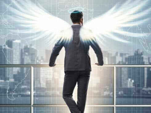 Angel,Investor,Concept,With,Businessman,With,Wings