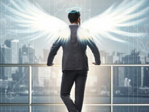 Angel,Investor,Concept,With,Businessman,With,Wings