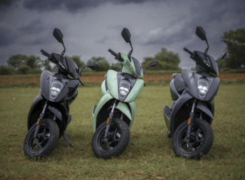 EV 2W Race Heats Up: Ather Energy Cuts Price Of 450S To Take On Rivals Ola Electric, TVS