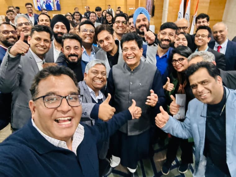 Founders Of Zomato, Paytm, 52 Other Unicorns Meet Piyush Goyal; Discuss Forming Startup Association