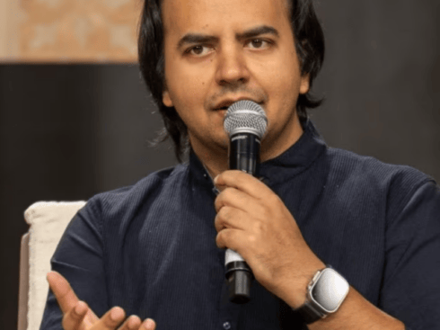 Bhavish Aggarwal Vs LinkedIn: Ola To Stop Using Microsoft Azure, Migrate To Krutrim AI Cloud