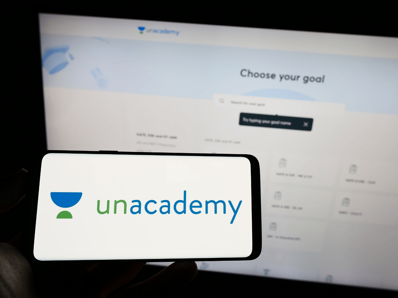 Unacademy Trims Net Loss To INR 285 Cr In FY24