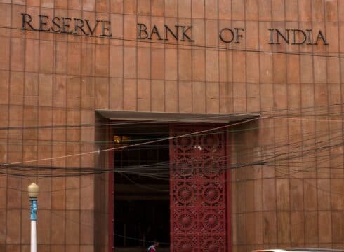 RBI Asks Banks To Offer Customers Flexible Card Network Choice