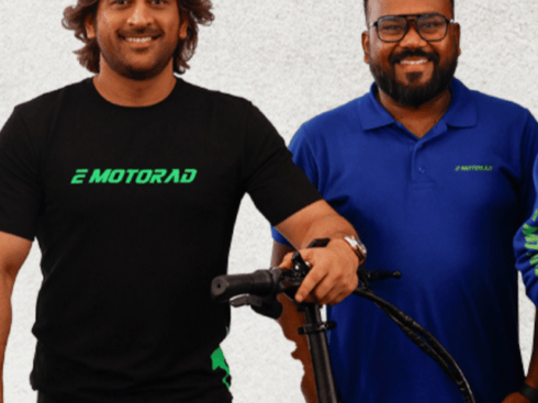 EV Startup EMotorad Taps Dhoni As Equity Investor