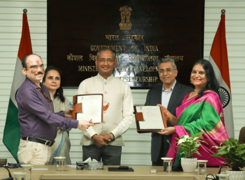 Govt, Mahindra Sign MoU To Skill 500 Women In Drone Operation