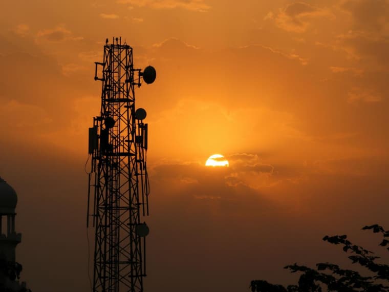 TRAI Refutes Reports Of Charges For Holding Multiple SIM Cards