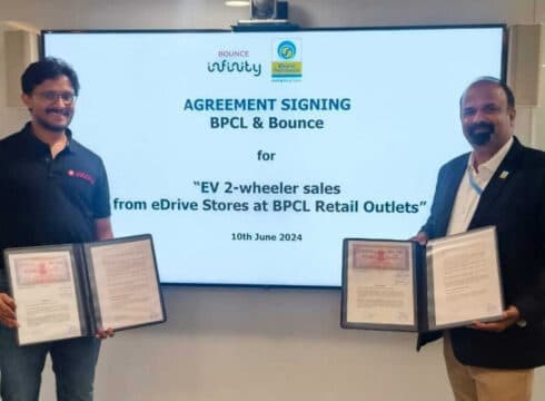 BPCL Partners With Bounce Infinity To Sell EVs At Fuel Pumps