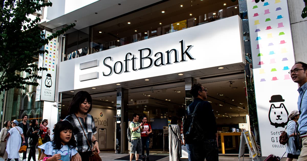 SoftBank Sitting On Gross Gains Worth $285 Mn From Delhivery