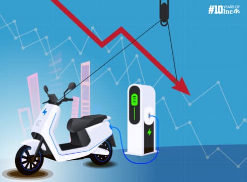 Two-Wheeler EV Registrations Slip 18% MoM In Aug, Ola Electric Loses Market Share