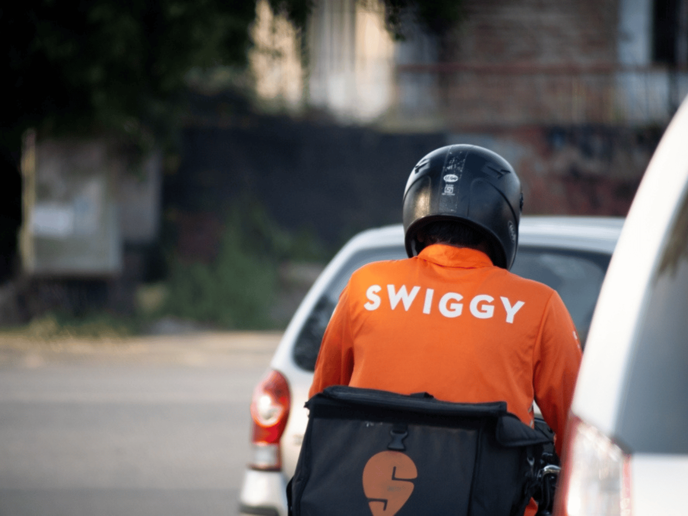 Swiggy Targets 100% EV Delivery Fleet By 2030