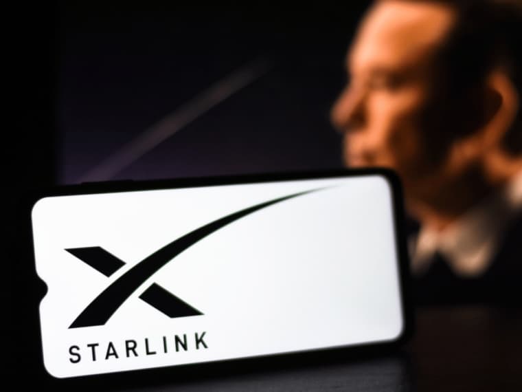 Starlink satcom licence
