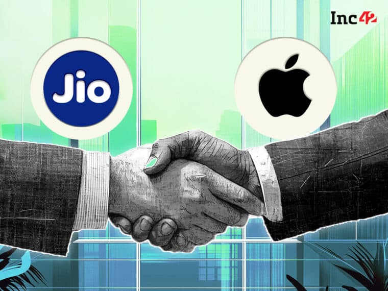 Apple Partners Jio To Bring RCS Messaging To iPhones In India