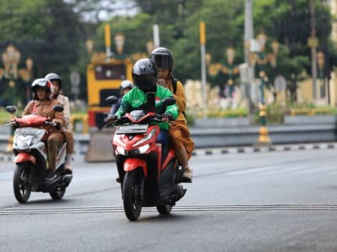 Uber, Rapido Resume Bike Taxi Service In Karnataka