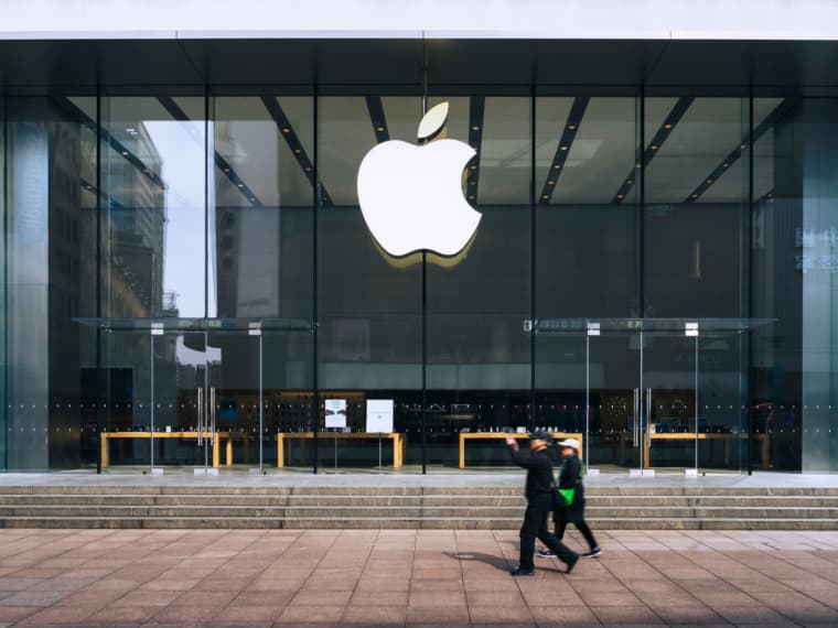 Apple Lobbying Centre To Relax Income Tax Laws