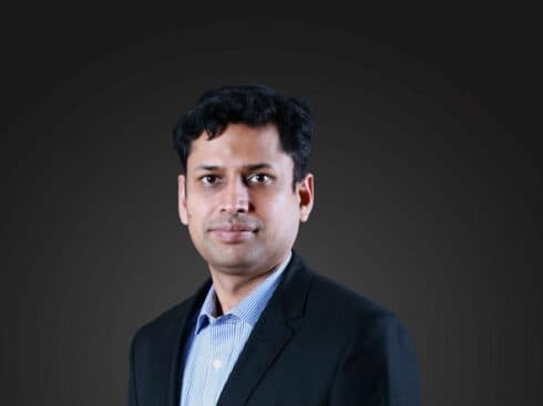 Moglix-Owned Credlix Acquires Majority Stake In NBFC Vanik Finance