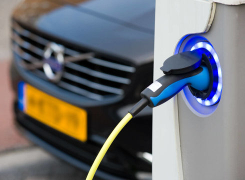 EV Roundup This Week: ISRO To Share Battery Tech With EV Players, Govt. To Assess Electric Bus Costs And More