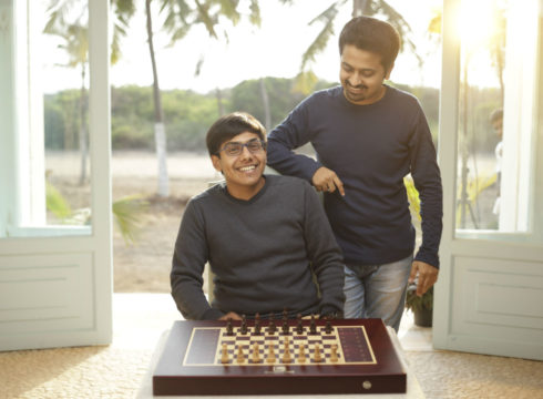 Exclusive: Square Off Checkmates Old-Style Chess With Its AI Moves, Raises $1.1 Mn