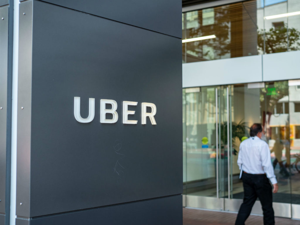 Ride-Hailing Giant Uber Seeks $10 Bn IPO In May