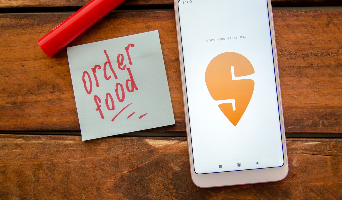 Has Swiggy Acquired Micro-Delivery Startup Supr Daily?
