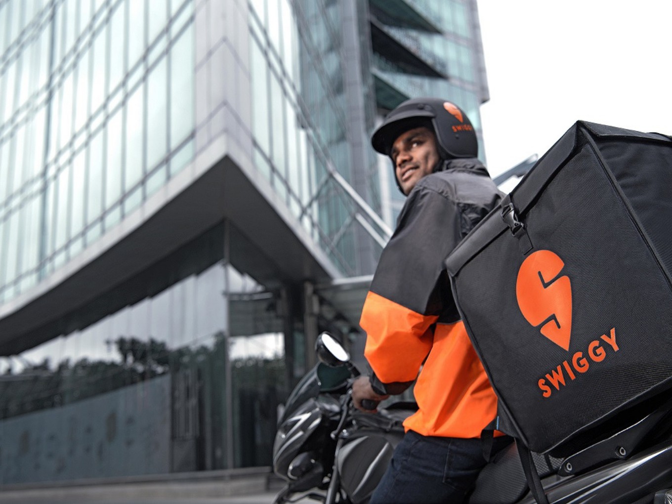 Swiggy Partners With Bounce To Pilot Bike Taxi Deliveries