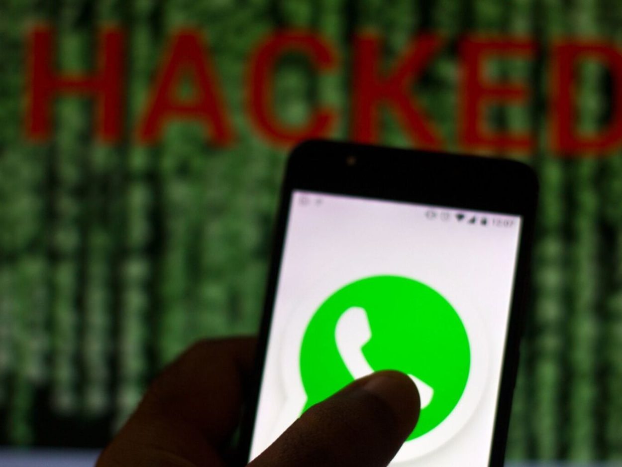is whatsapp safe from hacking