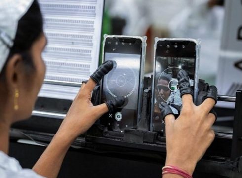 Noida ‘Make In India’ Hub To Manufacture 30% Of The World’s Mobile Phones By 2025