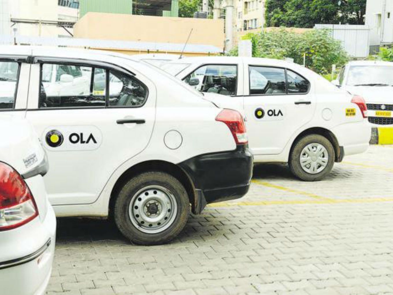 Ola To Deploy Safety Scouts On New Year's Eve For Customer Safety